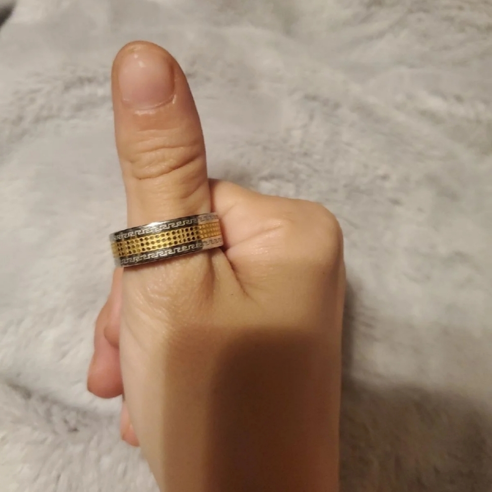 Bundle of 2 men's tungsten rings size 10